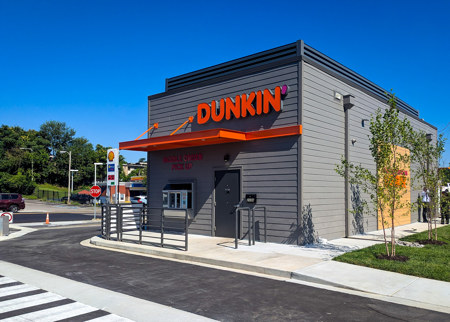 Dunkin Nashville - FRONT LOT CORNER GROUND