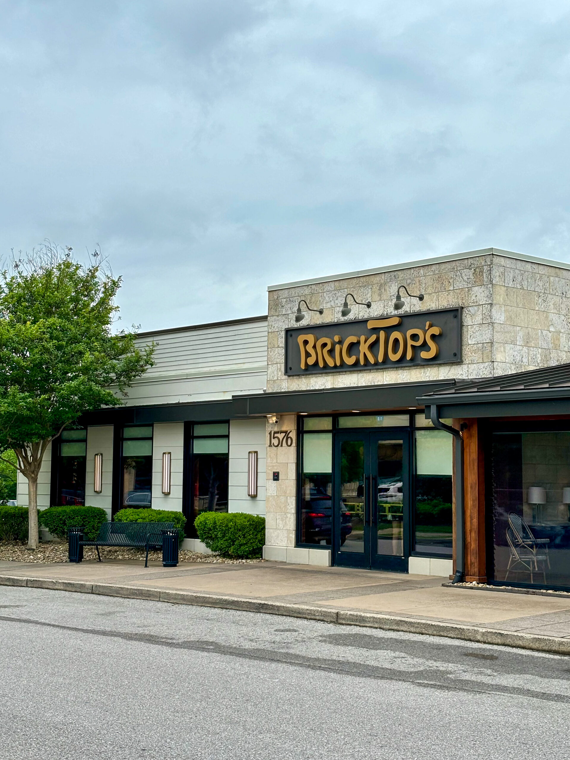 BRICKTOPS2